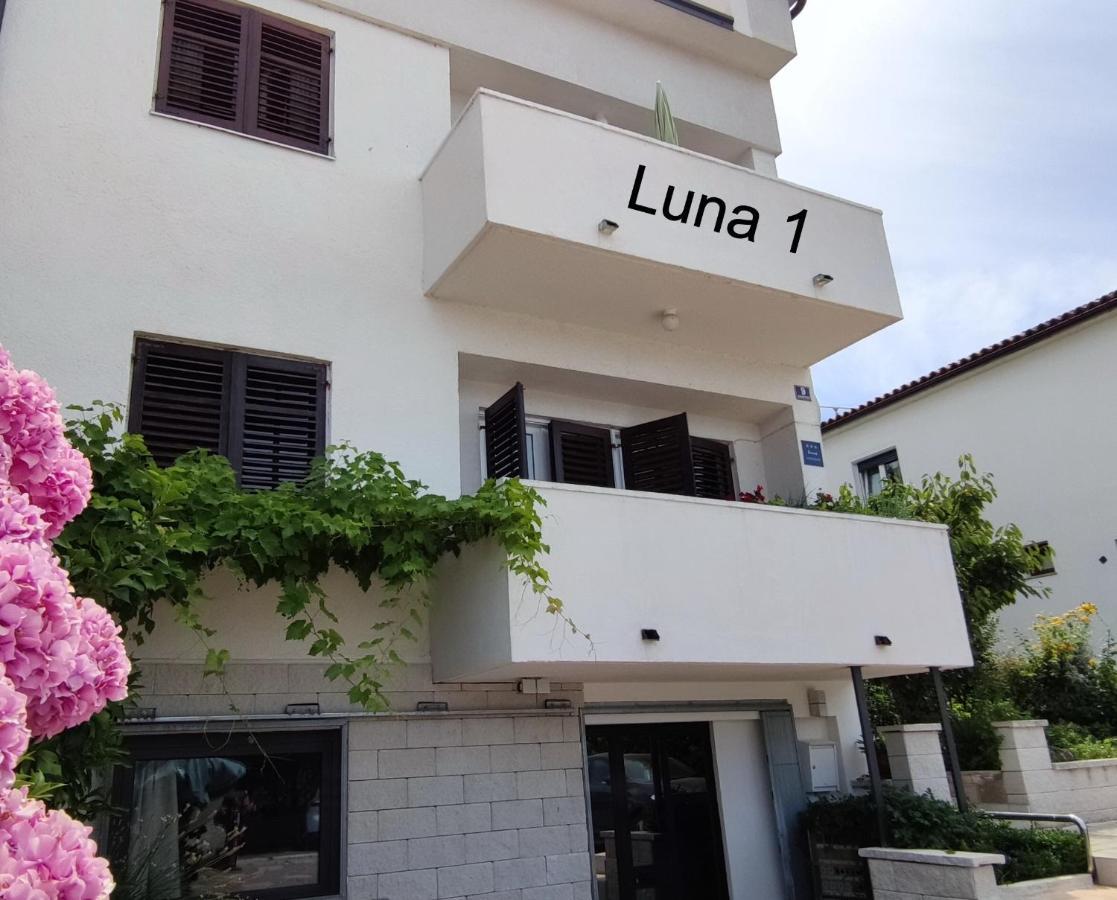 Luna 1 Apartment Porec